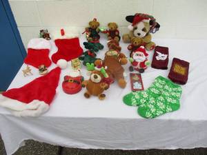 lot 42 image: Mixed Christmas bears and more lot