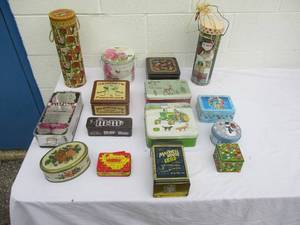 lot 28 image: Mixed Lot of collectors tins and things
