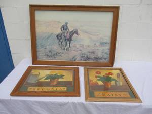 lot 41 image: 3-Pieces of wall art.