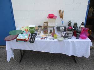 lot 47 image: Mixed Lot of kitchen and cooking items
