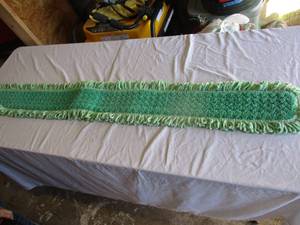 lot 108 image: Rubbermaid Commercial products-3q460, 4 pcs, 60 inch fringed Microfiber dust mop covers-only