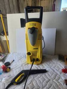 lot 79 image: Karcher pressure washer - 1700psi