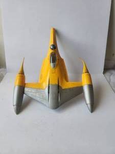 lot 40 image: Star Wars Naboo fighter