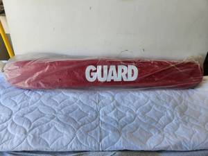 lot 154 image: Lifeguard life preserver - rescue tube
