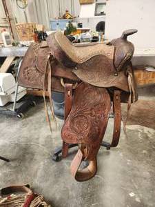 lot 253 image: Western Horse saddle by Action Company