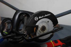 lot 19 image: Black & Decker Circular Saw and Power Screwdriver