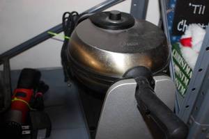 lot 12 image: Waffle Maker on Rotating Stand