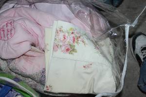 lot 140 image: Vintage Hand Made Quilt Pink and Floral, has 1 set of pink sheets with it, appears to be full size.