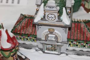 lot 212 image: Vintage Studio 56 Hand Painted Porcelain Christmas Village Piece