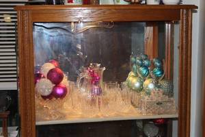 lot 293 image: Lighted Curio Cabinet CONTENTS SOLD SEPERATLY 57.25x32x12 Pick up Tuesday November 29th 5-7