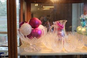 lot 296 image: Beautiful Crystal Pitcher, Matching Glasses, Creamer and Sugar