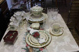 lot 337 image: Lenox Christmas Dish Set, Complete With Table Linens See Photos, Serving Spoon Sterling Siver