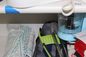 lot 347 image: Mini Food Processor, misc. Hand Utensils, Place mats, and more