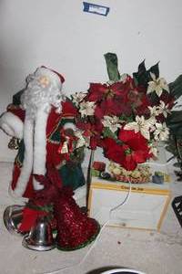 lot 231 image: Santa and Poinsette Plant
