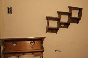 lot 237 image: Misc Shelves