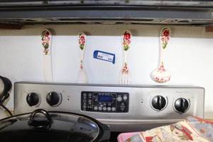 lot 350 image: Kitchen Wall Decor as Pictured