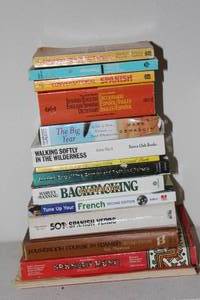 lot 423 image: Lot of Books of learning to Speak Spanish