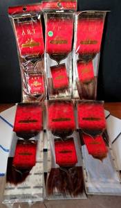 lot 77 image: NEW LORD & CLIFF - 6 SETS 8 SPECIAL YAKY HAIR EXTENTIONS (X$) ASSORTED COLORS