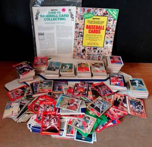 lot 142 image: GUIDE TO BASEBALL CARD COLLECTING - LARGE ASSORTMENT OF FOOTBALL & BASEBALL CARDS