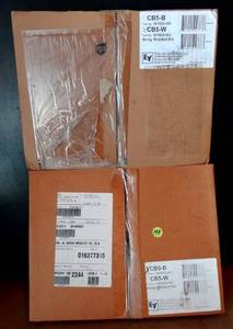 lot 194 image: ARRAY BRACKET KIT - PARTS CB5-B & CB5-W (NEW IN BOX)
