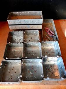 lot 231 image: ELECTRIC METAL GANGBOX LOT AS SHOWN