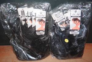 lot 284 image: ONE DOZEN - (NEW) HAIR MAGIC V #280 CLIP IN HAIR