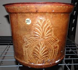 lot 295 image: LARGE METAL PLANTERS VASE OR DECOR - 11 CIRCUMFERENCE