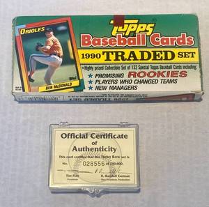 lot 17 image: 1990 Topps Baseball Card Traded Set, 132 cards, 1991 Front Row Baseball Draft Picks No. 028556 of 240,000