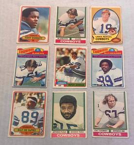 lot 24 image: Dallas Cowboys 1980 Topps Tony Dorsett #330, 1974 Blaine Nye #2, 1973 Lance Rentzel #113, Billy Joe Dupree and others