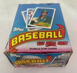 lot 109 image: 1989 Topps The Real One Baseball packs Bubblegum Cards 36 packages, 15 cards per pack