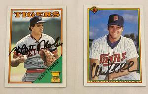 lot 125 image: Matt Nokes 1988 Autographed Topps Card #645 & Chuck Knoblauch 1990 Autographed Rookie Card #415