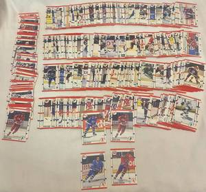lot 136 image: 1990 Score NHL Collector Cards including Claude Lemieux #111 & Guy Lefleur #290