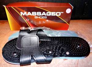 lot 22 image: MASSAGEO TENS UNIT SHOES - NIB (GOES WITH LOT 160)