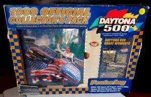lot 48 image: RARE COLLECTIBLE - 1999 DAYTONA 500 OFFICIAL COLLECTORS PACK WITH PIN - DALE EARNHARDT COVER