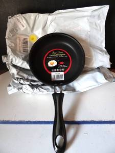 lot 66 image: LOT OF 5 - SINGLE EGG NONSTICK FRYING PAN - NEW