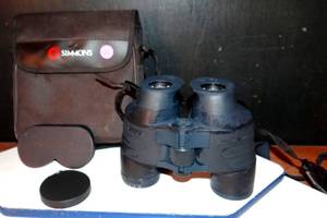 lot 130 image: SIMMONS 7 X 35 WIDE ANGLE BINOCULARS AND CASE