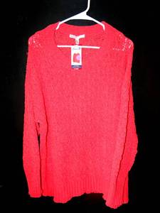 lot 145 image: NEW WITH TAGS - SEVEN7 CHENILLE SWEATER - SIZE XL $$