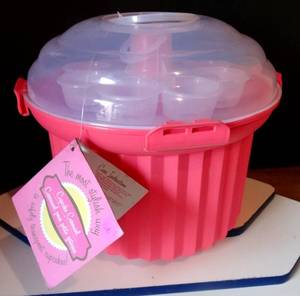 lot 166 image: NEW WTAGS - 24 CUP3 RACKS FOR CUPCAKE STORAGE AND TRANSPORT