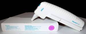 lot 199 image: Braun Thermoscan Digital Thermometer Model HM-2 Home Model
