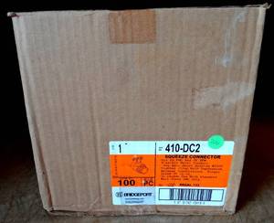 lot 206 image: BIG $ LOT - NEW SEALED BOX OF 100 PCS - Bridgeport 410-dc2 Conduit Squeeze Connector 1 Inch Non-insulated for Armored Cable