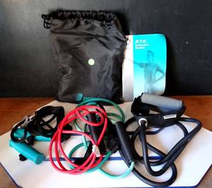 lot 239 image: BREG Therabands STK S.T.K. Shoulder Therapy Kit in Storage Bag