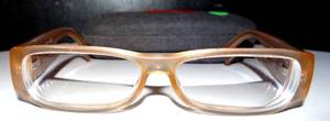 lot 249 image: LOVELY PAIR OF GUCCI DESIGNER FRAMES WITH PRESCRIPTION LENSES