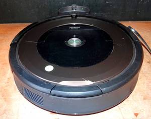 lot 287 image: iRobot Roomba 890 Wi-Fi Connected Robotic Vacuum Cleaner - POWER TESTEDTALKINGCHARGING $$$