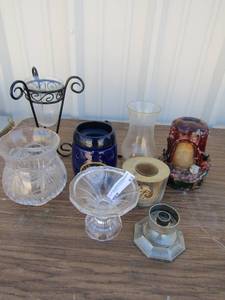 lot 83 image: candle stands, glass and wooden, Scentsy warmer, dcor candle and more