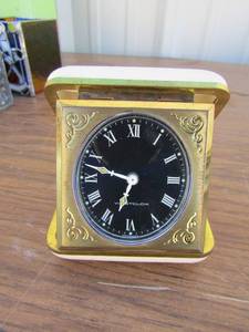 lot 97 image: WESTCLOX TRAVEL ALARM CLOCK , needs batteries