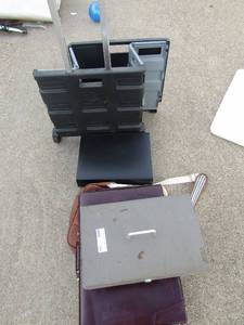 lot 141 image: Briefcase, storage folder for paperwork, small storage box with handle