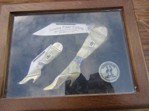 lot 162 image: Kissing Crane KNIFE SET  #239  LADY LEG SET   (SET OF 2 KNIVES) cir 1911