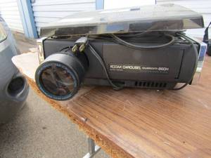 lot 172 image: Kodak Carousel custom 860H, projector