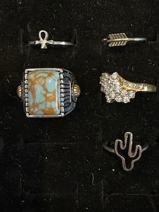 lot 182 image: 3 toe rings, 8.5 turquoise silver and gold ring, and diamond faux ring size 8