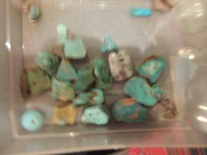 lot 215 image: TURQUOISE  JEWELY PIECES  group of turquoise shapes, stones and balls ready for you to string into your own necklace